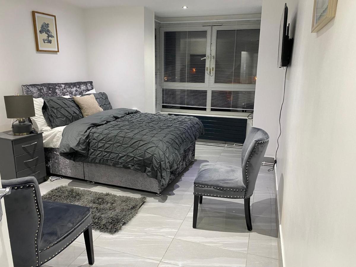 Luxurious 2-Bed Apartment In Woolwich London Exteriör bild