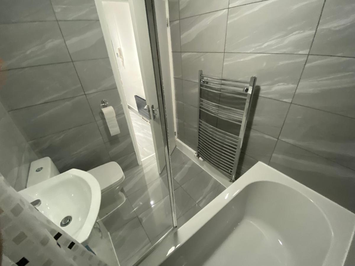 Luxurious 2-Bed Apartment In Woolwich London Exteriör bild