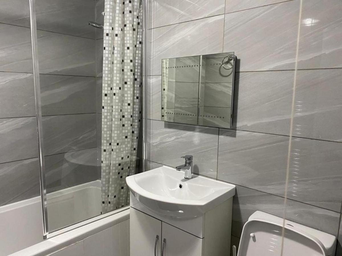 Luxurious 2-Bed Apartment In Woolwich London Exteriör bild
